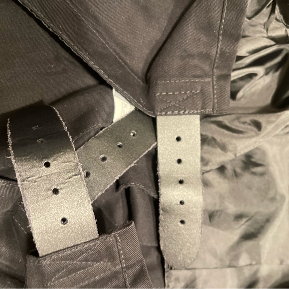 Versatta Black Kilt Skirt - Picture 10 of 15